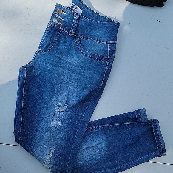 Ymi Jeans Denim - Stylish High Rise Blue Jeans